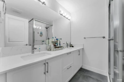 Walk-In Closet Photo of 26 12830 62 Avenue, Surrey, BC