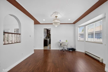 Breakfast Nook Photo of 9515 124a Street, Surrey, BC
