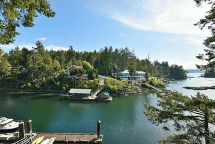 5388 Sans Souci Road, Halfmoon Bay, BC, Halfmoon Bay — Single Family Residence for sale