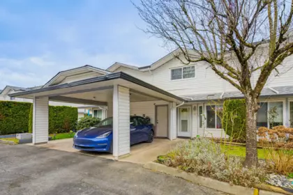 Outdoor Patio Photo of 30 11757 207 Street, Maple Ridge, BC