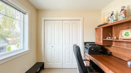 Entry Foyer Photo of 38 9699 Sills Avenue, Richmond, BC
