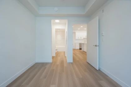 Powder Room Photo of 306 33820 South Fraser Way, Abbotsford, BC