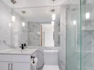 Primary Bathroom Photo of 511 1238 Seymour Street, Vancouver, BC