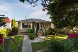 939 Calverhall Street, North Vancouver, BC