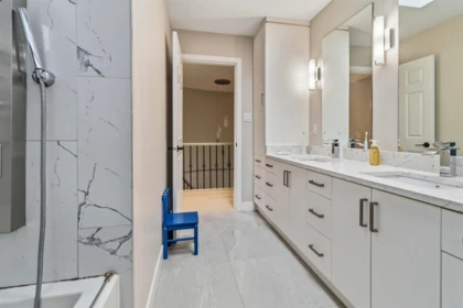 Hallway Photo of 3831 Cunningham Drive, Richmond, BC