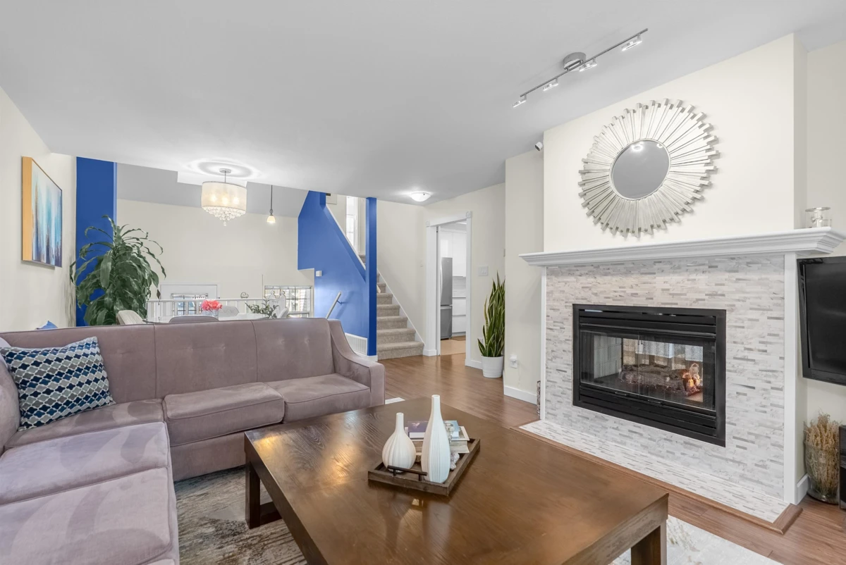 Family Room Photo of 13 16318 82 Avenue, Surrey, BC