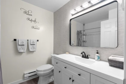 Powder Room Photo of 13 16318 82 Avenue, Surrey, BC