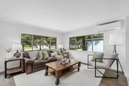 17 7370 Highway 99, Pemberton, BC, Pemberton — Manufactured Home for sale