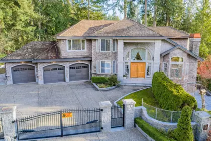 Hot Tub / Spa Photo of 188 Wyndham Crescent, Anmore, BC