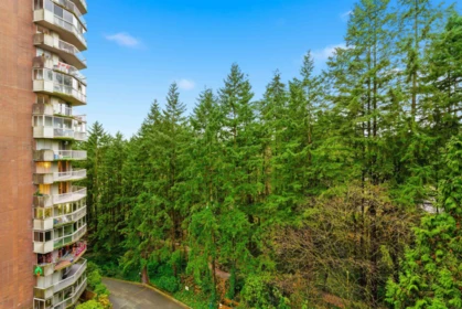Outdoor Patio Photo of 808 2020 Fullerton Avenue, North Vancouver, BC