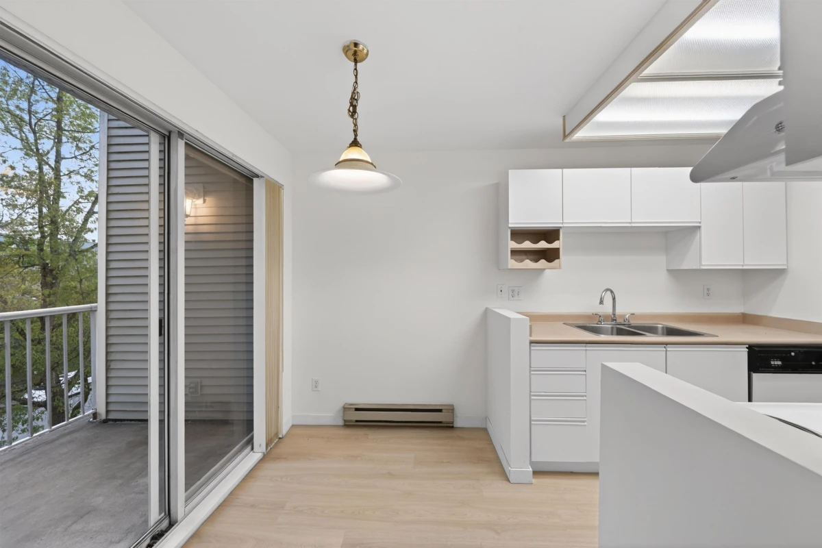 Dining Area Photo of 303 8535 Jones Road, Richmond, BC