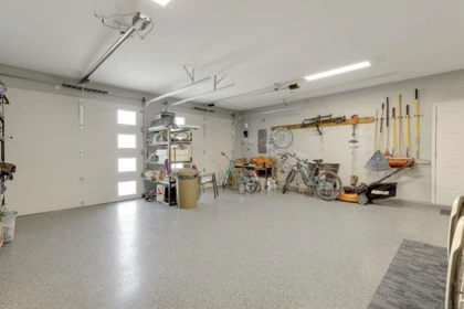 Laundry Room Photo of 7811 Redrooffs Road, Halfmoon Bay, BC