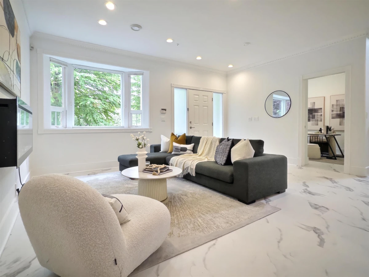 Living Room Photo of 2709 W 37th Avenue, Vancouver, BC