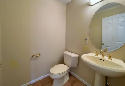 Powder Room Photo of 5620 Cornwall Drive, Richmond, BC
