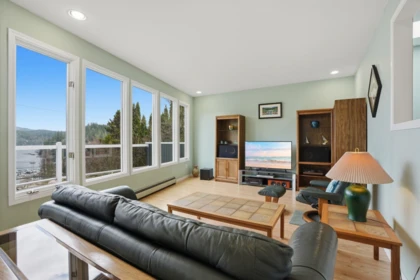 Loft / Bonus Room Photo of 2341 Caledonia Avenue, North Vancouver, BC