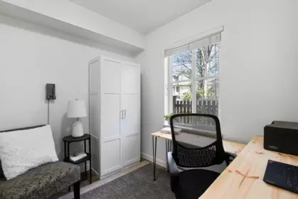 Mudroom Photo of 28 19128 65 Avenue, Surrey, BC