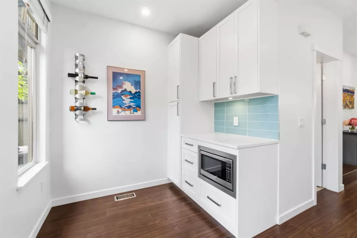 Dining Area Photo of 82 100 Klahanie Drive, Port Moody, BC