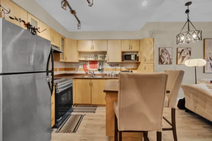 Breakfast Nook Photo of 111 160 Shoreline Circle, Port Moody, BC