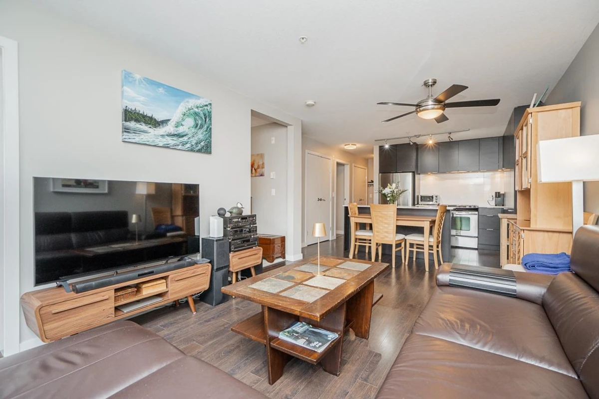 Dining Area Photo of 207 1677 Lloyd Avenue, North Vancouver, BC
