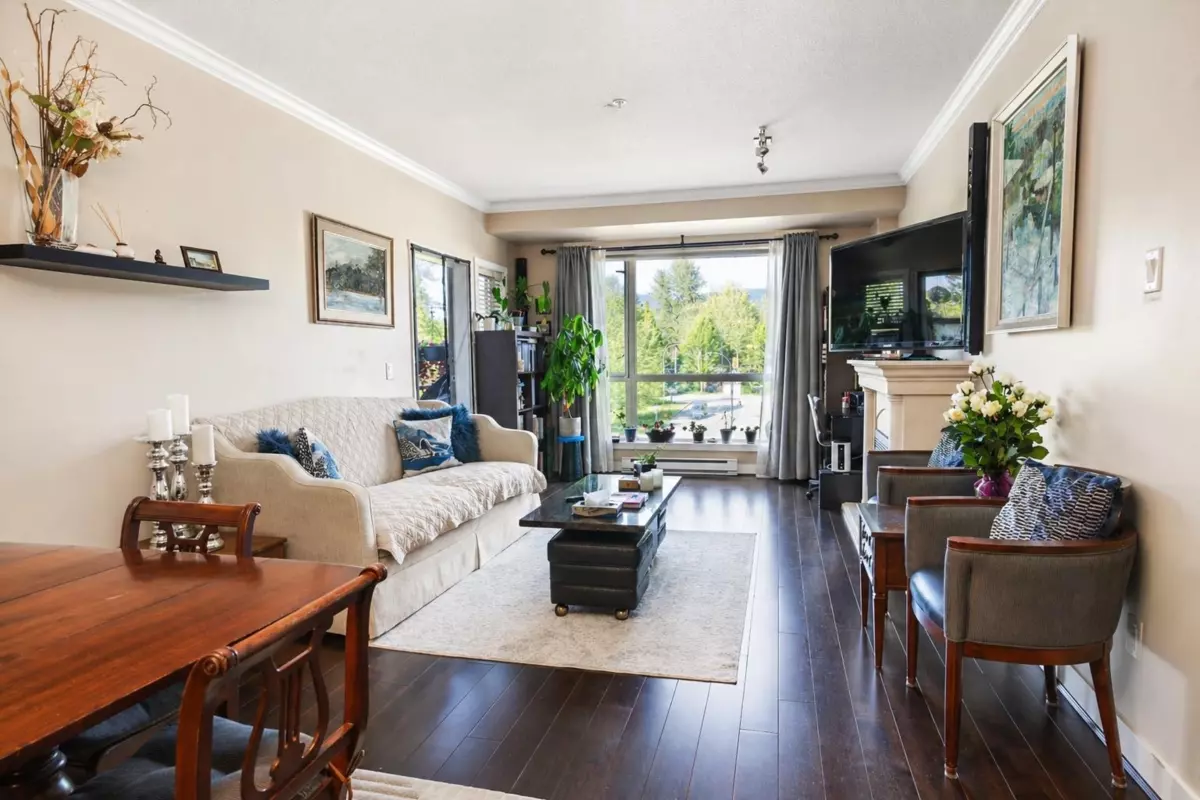 Family Room Photo of 314 2628 Maples Street, Port Coquitlam, BC