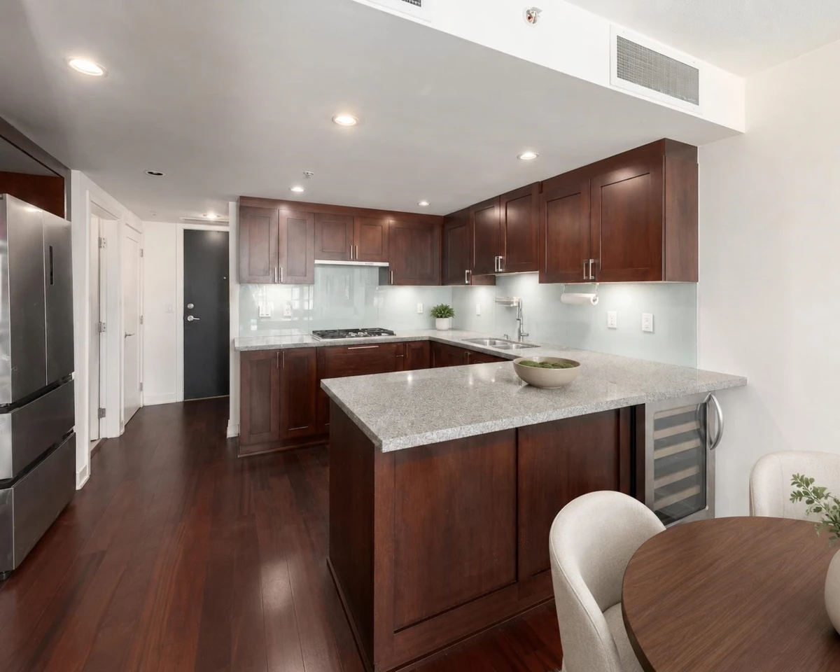 Dining Area Photo of 303 3595 W 18th Avenue, Vancouver, BC