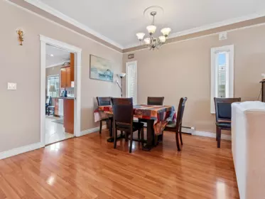 Breakfast Nook Photo of 268 Hampton Street, New Westminster, BC