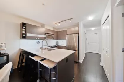 Office / Den Photo of 211 21009 56 Avenue, Langley, BC
