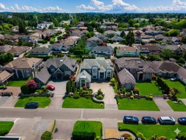 Hot Tub / Spa Photo of 5528 Walton Road, Richmond, BC