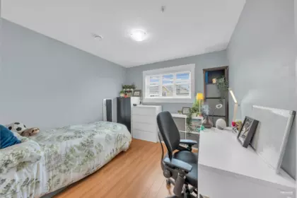 Basement Recreation Room Photo of 723 E 12th Avenue, Vancouver, BC