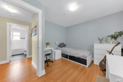 Mudroom Photo of 723 E 12th Avenue, Vancouver, BC