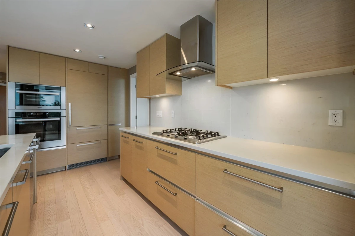 Dining Area Photo of 507 505 W 30th Avenue, Vancouver, BC