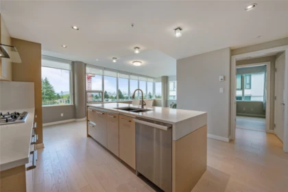 Kitchen Photo of 507 505 W 30th Avenue, Vancouver, BC