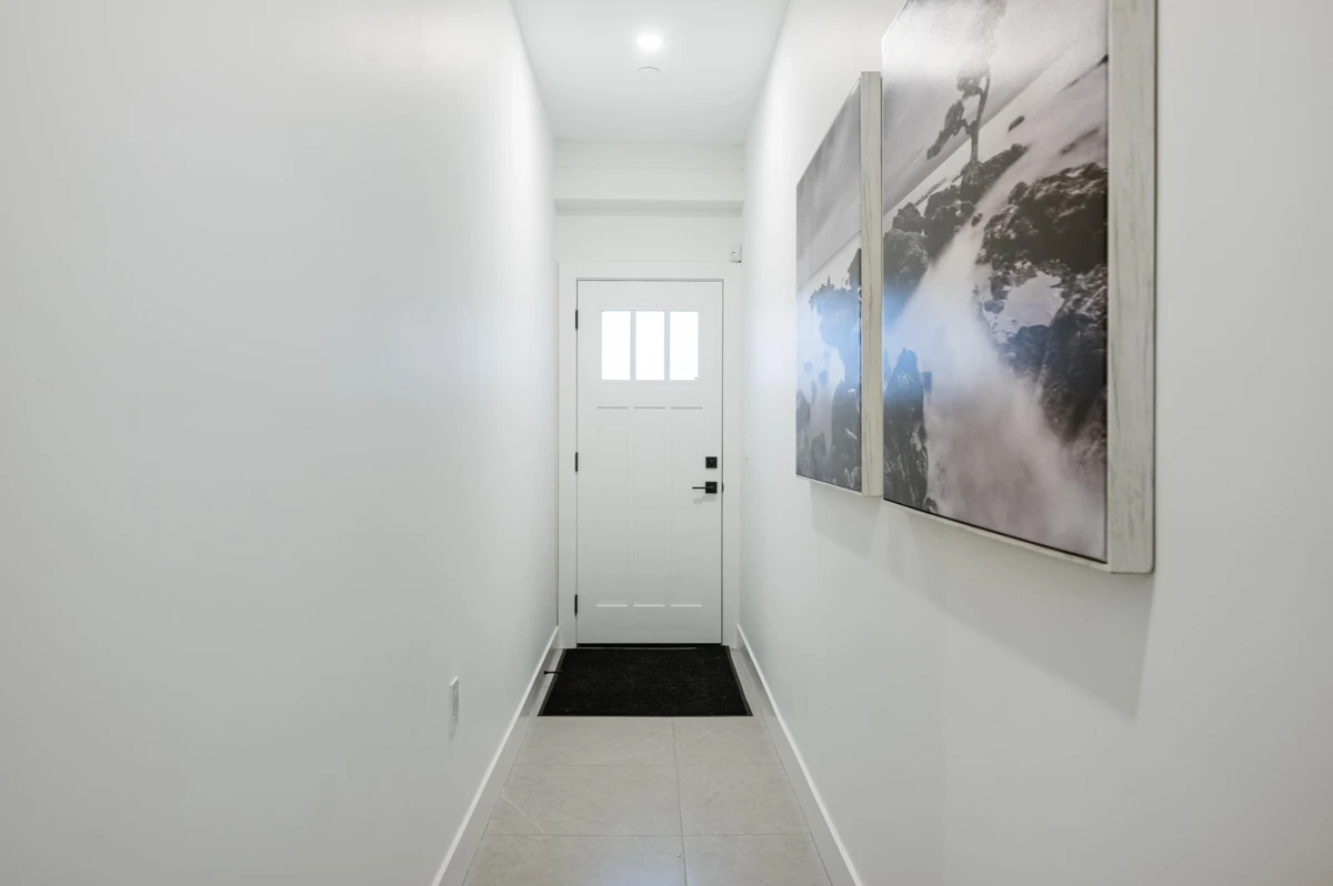 Dining Area Photo of 3 4829 48 Avenue, Ladner, BC