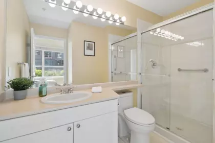Mudroom Photo of 118 3098 Guildford Way, Coquitlam, BC