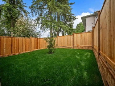 Front Yard Photo of 101 11480 138a Street, Surrey, BC