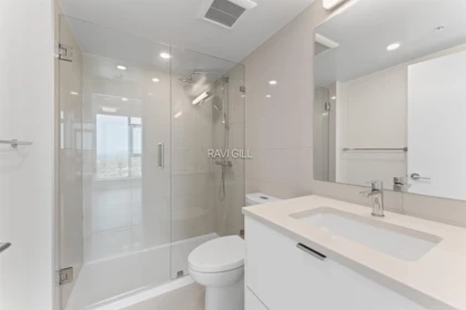 Loft / Bonus Room Photo of 3402 13675 107a Avenue, Surrey, BC