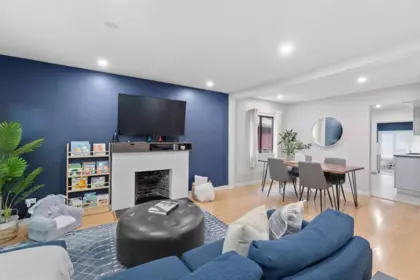 2036 E Broadway, Vancouver, BC, Vancouver — Single Family Residence for sale