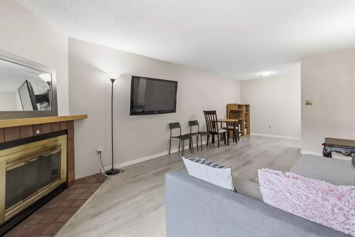 Dining Area Photo of 126 7295 Moffatt Road, Richmond, BC