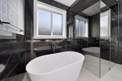 Hot Tub / Spa Photo of 17317 103a Avenue, Surrey, BC