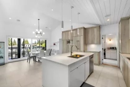 Breakfast Nook Photo of 20562 46b Avenue, Langley, BC