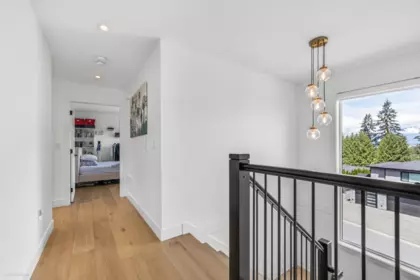 Entry Foyer Photo of 20562 46b Avenue, Langley, BC