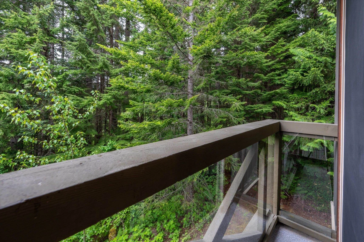 Living Room Photo of 325 4660 Blackcomb Way, Whistler, BC