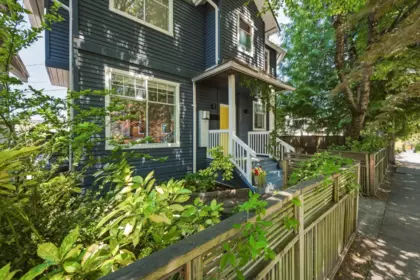 Outdoor Patio Photo of 1239 E 22nd Avenue, Vancouver, BC