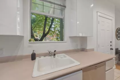 Primary Bedroom Photo of 1239 E 22nd Avenue, Vancouver, BC