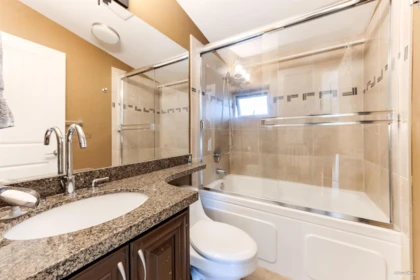 Office / Den Photo of 9 215 E 4th Street, North Vancouver, BC