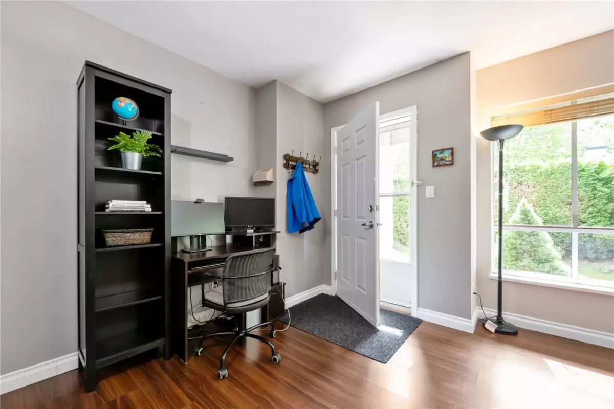 Living Room Photo of 3 13660 84 Avenue, Surrey, BC