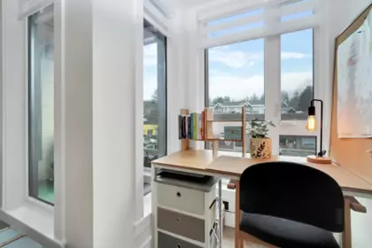 303 857 W 15th Street, North Vancouver, BC, North Vancouver — Apartment/Condo for sale