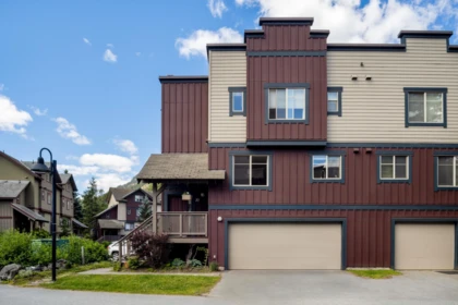 20 1446 Vine Road, Pemberton, BC, Pemberton — Townhouse for sale