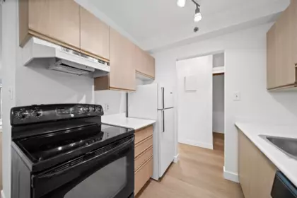 Primary Bathroom Photo of 606 756 Great Northern Way, Vancouver, BC