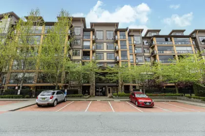 Office / Den Photo of 405 8067 207 Street, Langley, BC